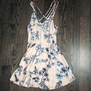A Kendall & Kylie Dress